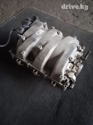 Автозапчасти. Коллектора на Мерседес-бенц. Впускные коллектора на