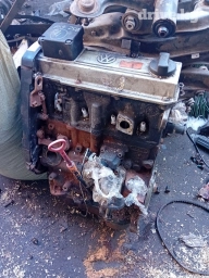 Двигатель привозной пассат 20.18.16.обьем двигателя