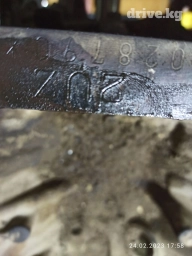 Продаю блок + поршня на 2 uz тойета