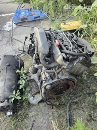 Продам двигатель cdi 3.2 с навесной и кпп автомат