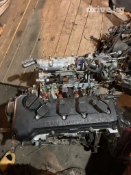 Бензиновый мотор Nissan 1.8 л, Япония