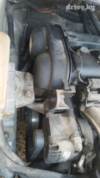 Форд фокус 1,,6куб матор сатам2011жбензиновый,простой