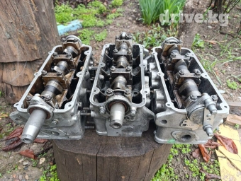 ГБЦ Audi 2.6 л, Б/у, Оригинал, Германия