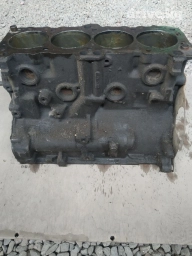 Бензиновый мотор Mitsubishi 0.2 л, Б/у, Оригинал, Япония