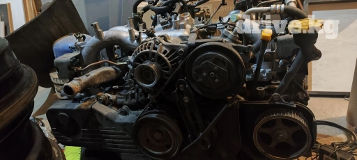 Бензиновый мотор Subaru 2003 г., 2 л, Оригинал, Япония