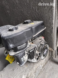 Двигател на асфалторез бензиновый почти новый