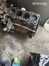 Бензиновый мотор Mazda 2000 г., 1.8 л, Б/у