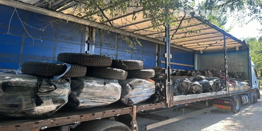 На Спринтер есть мост,двигатель 2,2 2,7 2,9 3,2