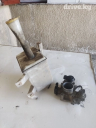 Дроссельная заслонка Nissan 2001 г., Б/у, Оригинал, Япония