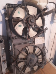 Радиаторы хонда Эстима раф4 мерс фит жаз лексус субару в