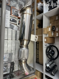 В продаже downpipe для мотора BMW B58 Для BMW G30 G05 G06 G07