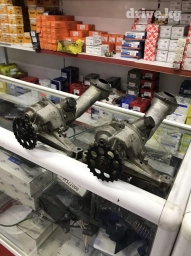 Масляный насос б/у оригинал от Om 602 3.0 Mercedes Benz sprinter