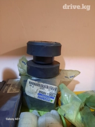 Продаю запчасти на экскаватор Хундай Подушка двигатель Хундай 1400