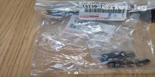 Сухарики на клапана Тойота 16-ти клапанная. Фирменные