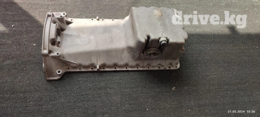Картер Mercedes-Benz Б/у, Оригинал, Германия