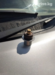 Клапан двигателя Nissan Новый