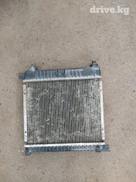 Радиатор 124 2.0 2.3
