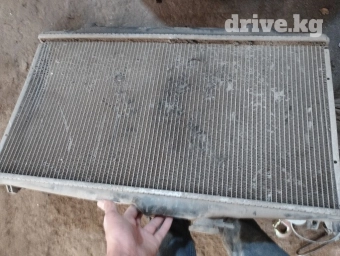 Масляный радиатор Honda 2000 г.