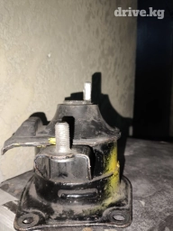 Подушка мотора Honda 2003 г., Б/у, Оригинал, Япония