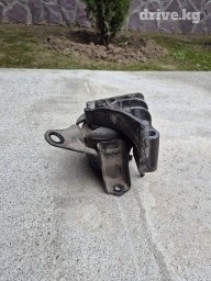 Подушка мотора Toyota