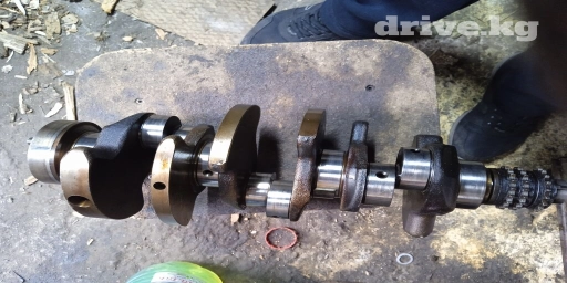 Коленвал Toyota 1999 г., Б/у, Оригинал, Япония