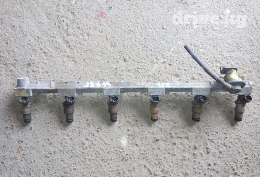 Toyota Chaser 1JZ Рампа с форсунками, Тойота Чайзер 1JZ Топливная