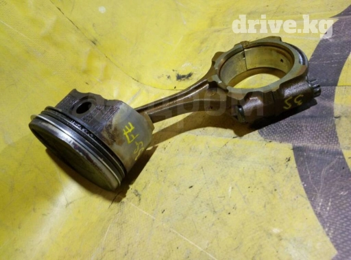 Toyota Ipsum Поршень с шатуном Тойота Ипсум поршень с шатуном Модель