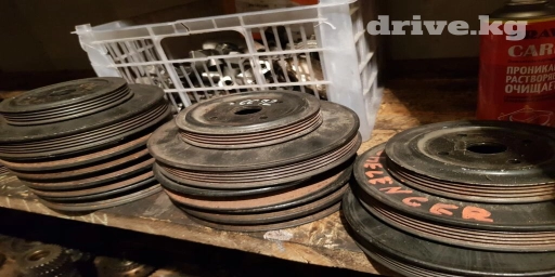 Шкивы приводные и промежуточные. Шестерни. На Японские авто. Тойота