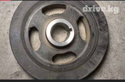 Шкив Toyota 2003 г., Б/у, Оригинал, Япония