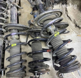 Комплект амортизаторов Toyota Оригинал