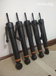 Комплект амортизаторов Lexus 2009 г., Б/у, Оригинал, Япония