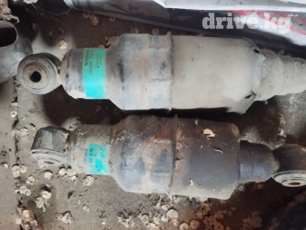 Задний амортизатор Infiniti 2005 г., Б/у, Оригинал, США