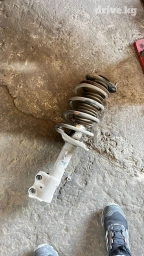 Комплект амортизаторов Toyota 2018 г., Б/у, Оригинал, США