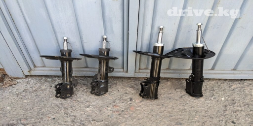 Передний амортизатор, Задний амортизатор Toyota 2009 г., Новый, Аналог, Китай