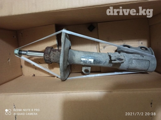 Передний амортизатор Toyota