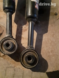 Задний амортизатор Kia