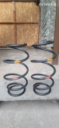 Передний 2 комплект пружина и задний пружина продано!!!! оригинал на