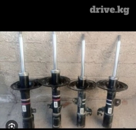 Передний амортизатор, Задний амортизатор Toyota Б/у, Оригинал, Германия