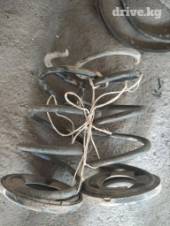 Передняя пружина амортизатора Honda 2003 г., Б/у, Оригинал, Япония