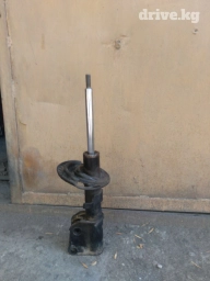 Передний амортизатор Renault Б/у, Оригинал