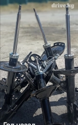 Передний амортизатор, Задний амортизатор Toyota Б/у, Оригинал, Германия