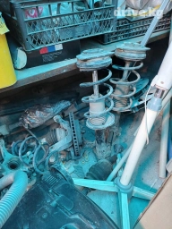 Передний амортизатор Nissan 2002 г., Б/у, Оригинал, Япония