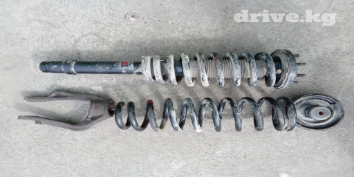 Передняя пружина амортизатора Honda 2003 г., Б/у, Оригинал, Япония