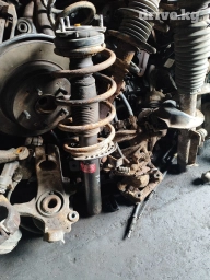 Передний амортизатор Ford 2005 г., Б/у, Германия