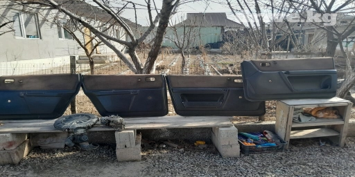 Дверная карта Audi 1983 г., Б/у, Оригинал, Германия