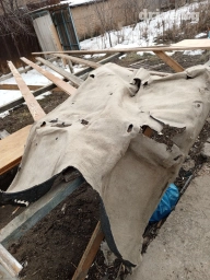 Ковролин на Тойота Ипсум. отдам дёшево