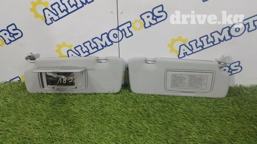 Honda CR-V EX v-2.4 2008 год, козырьки
Цена за один козырек