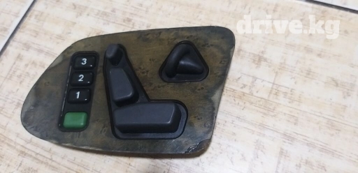 Мерседес 210 
в хорошем состоянии оригинал 
В Карабалте осмотр