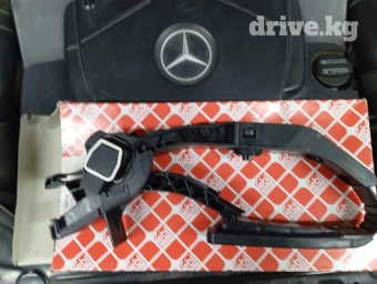 Педаль газа на Мерседес w211 новая, нулячая, масло, оригинал, на левый