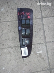 Кнопка стеклоподъемник на Тойота Чайзер Х100